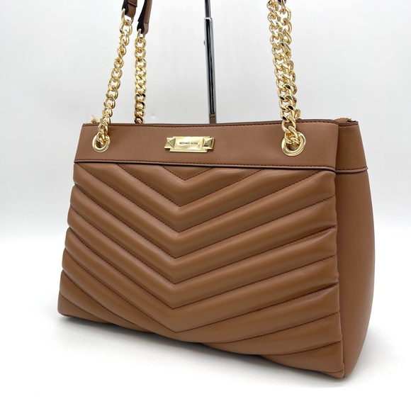 Michael Kors Whitney Quilted Medium Shoulder Tote Bag - Picture 4 of 9